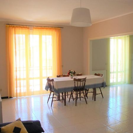 Appartamento "Rina Centro Sicilia" Pietraperzia ภายนอก รูปภาพ