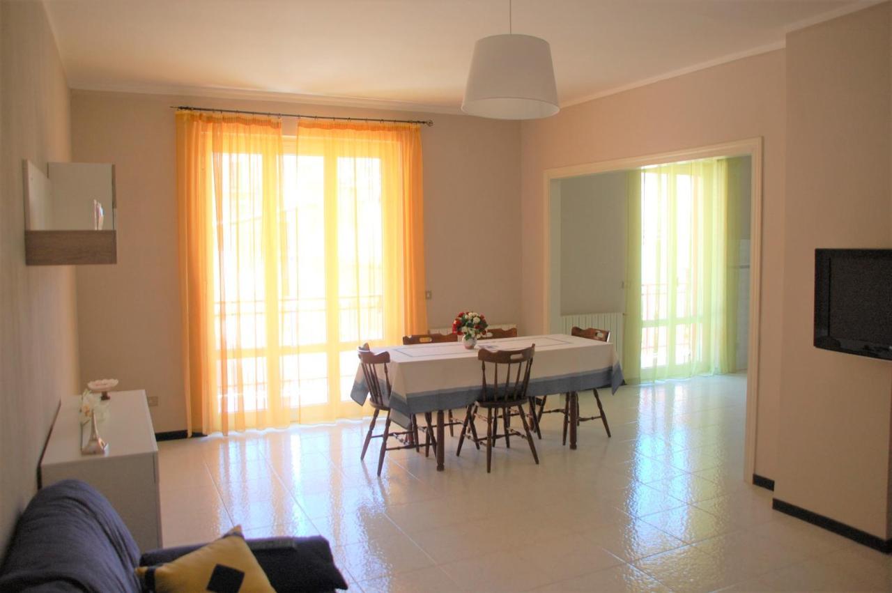 Appartamento "Rina Centro Sicilia" Pietraperzia ภายนอก รูปภาพ